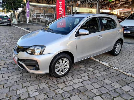 TOYOTA ETIOS 1.5 X PLUS 16V FLEX 4P MANUAL